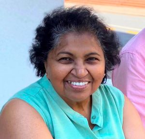 Dr. Irene Azavedo Fernandes